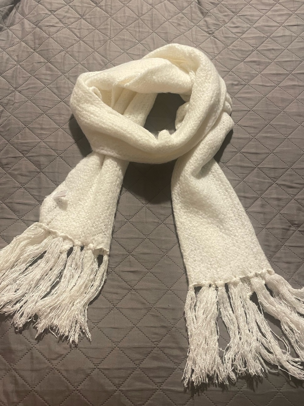 LC Lauren Conrad Cream Fringe Knit Scarf